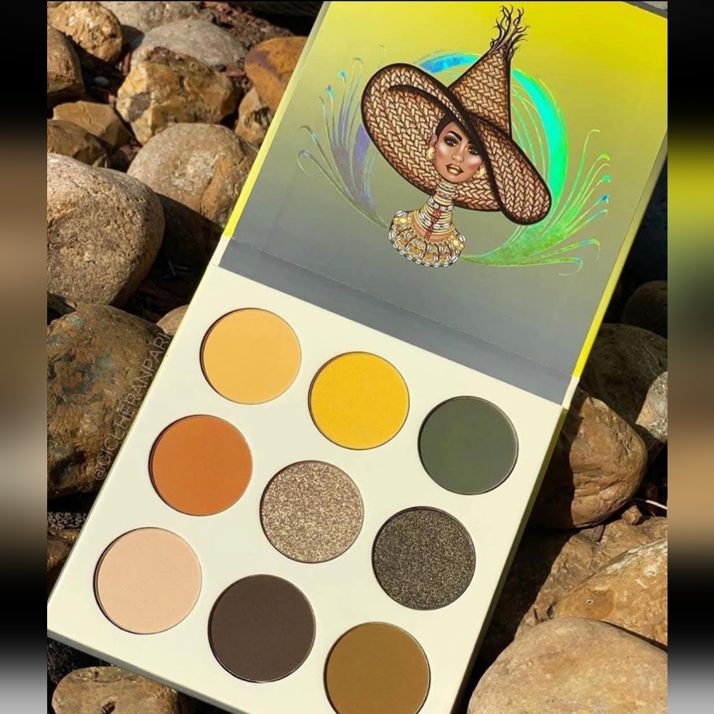 Juvia's Place The Nomad Eyeshadow Palette